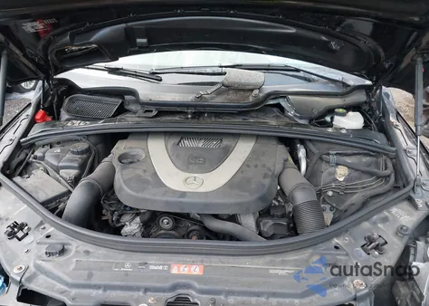 2009 Mercedes-Benz R 350 4Matic z USA, uszkodzony, nr VIN 4JGCB65E59A091087